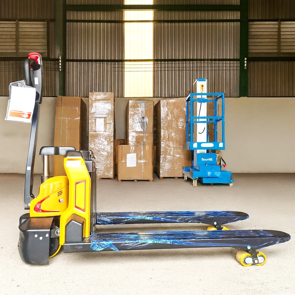 Xe nâng tay điện 2 tấn pin lithium, xe nâng pallet chạy điện giá rẻ