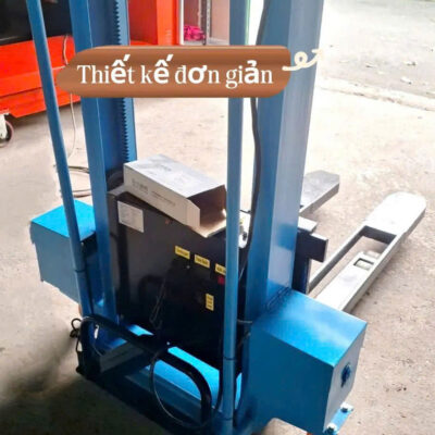 Cụm chân co rút và vị trí khóa an toàn khi leo thùng