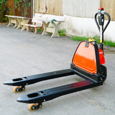 Kéo HÀNG NHANH HƠN VỚI XE NÂNG ĐIỆN MINI 1.5 TẤN EPT15E-Z