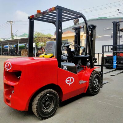 Xe nâng dầu 3.5 tấn (3500kg) cao 3m ngồi lái (H3 Series) hiệu EP, model CPCD35H3 chạy trong kho, giá chỉ hơn 200 triệu